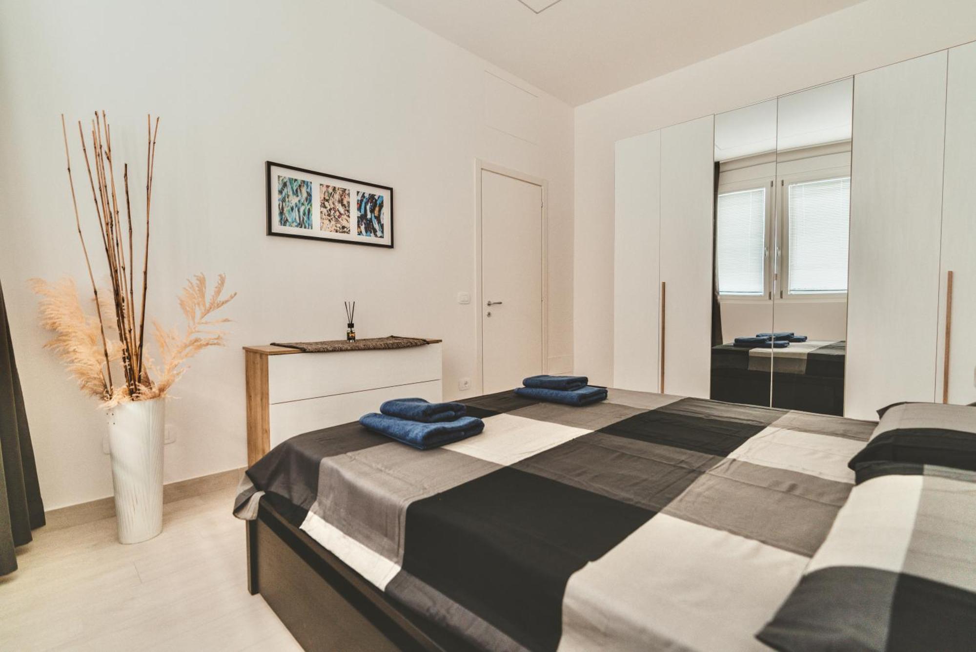 Exclusive Luxury Home With Private Parking Rávena Exterior foto