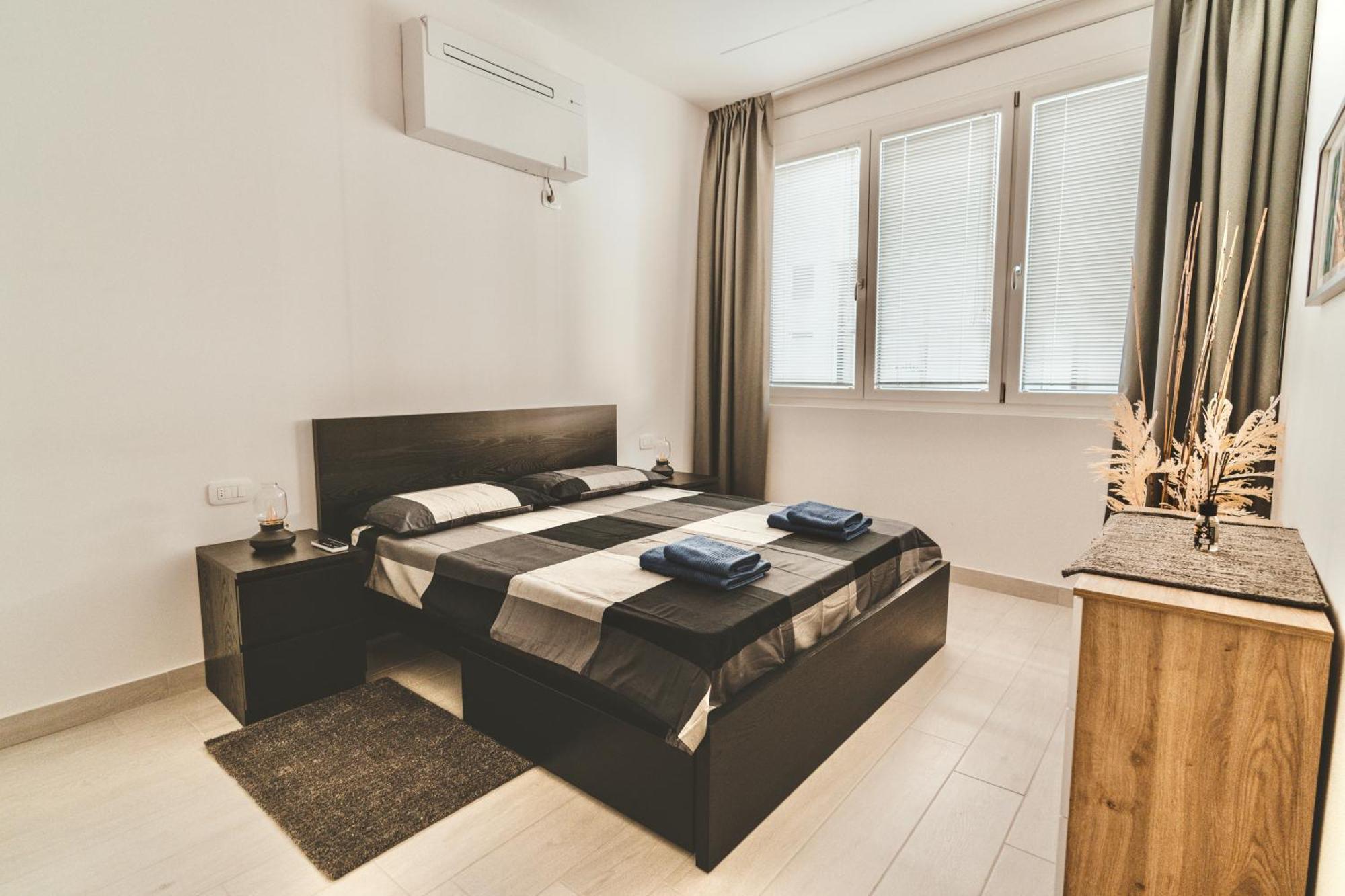 Exclusive Luxury Home With Private Parking Rávena Exterior foto