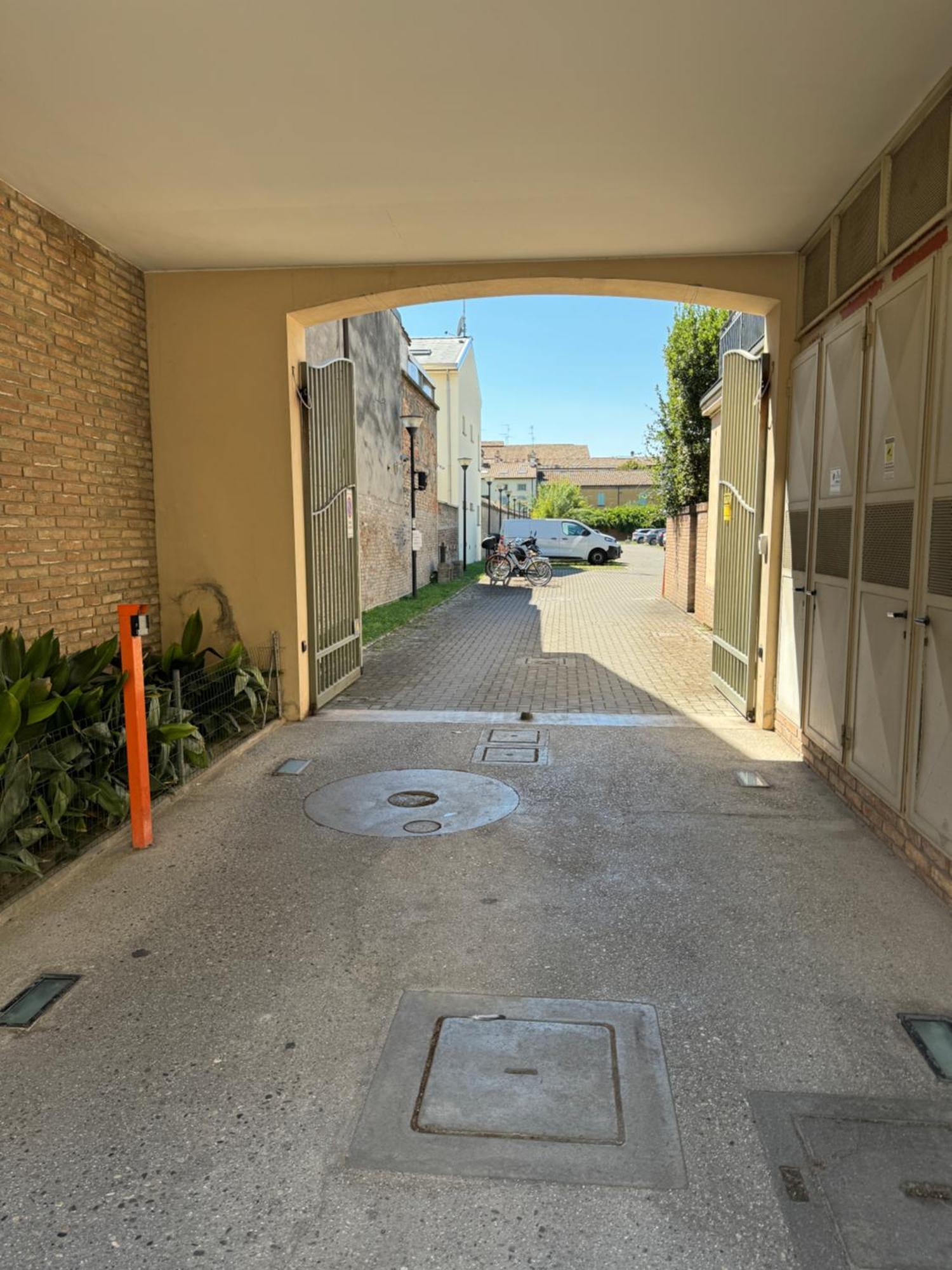 Exclusive Luxury Home With Private Parking Rávena Exterior foto